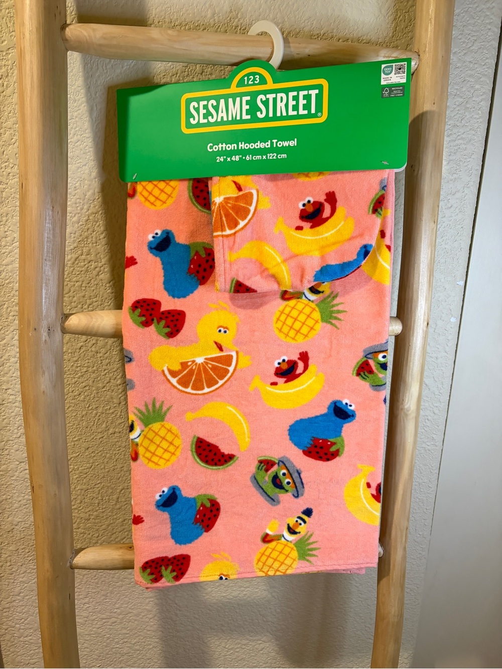 Sesame Street Fruit Friends Hooded Towel Elmo Cookie Monster Big Bird NWT